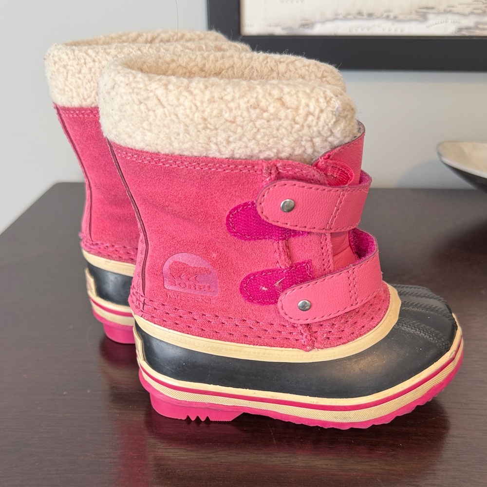 Sorel Kids' Fuchsia and Black Snow Boots